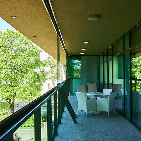 Grand Lietuva Serviced Dzukija ホテル 4*