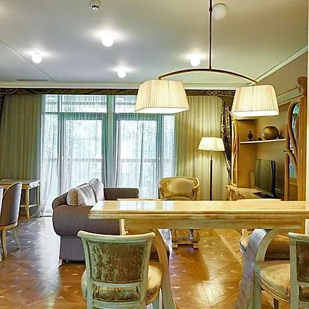 Grand Lietuva Serviced Dzukija Viešbutis